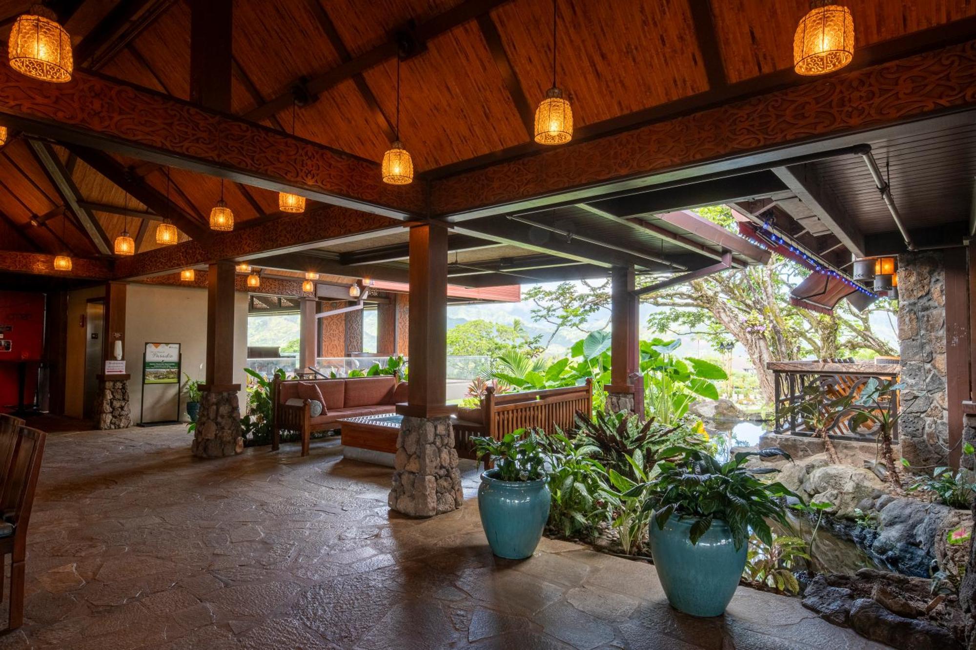 Hanalei Bay Resort 3*